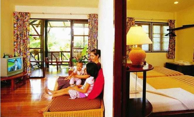Baan Klang Aow Beach Resort Ban Krut  Eksteriør billede