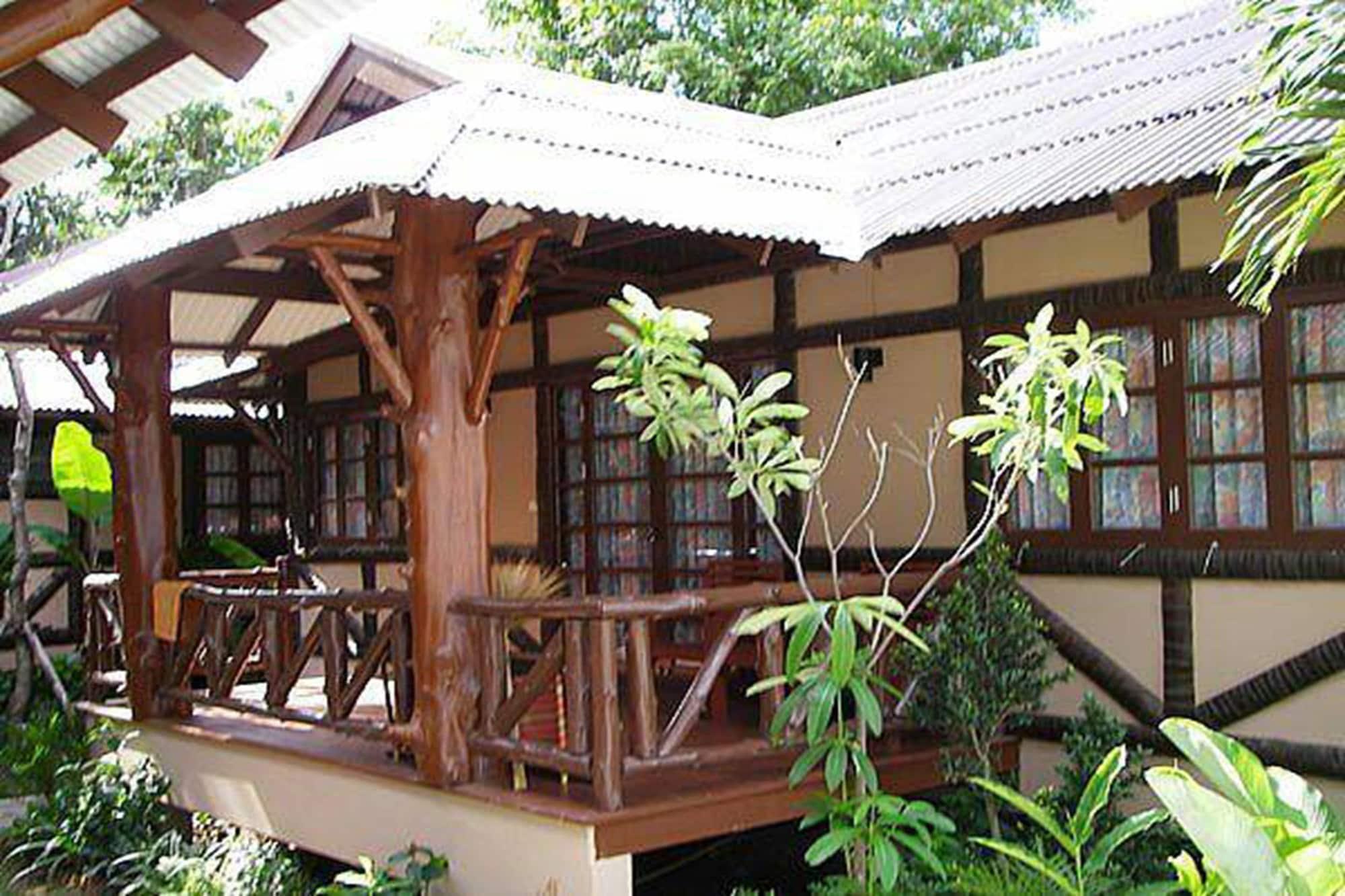 Baan Klang Aow Beach Resort Ban Krut  Eksteriør billede
