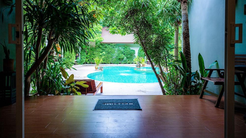 Baan Klang Aow Beach Resort Ban Krut  Eksteriør billede