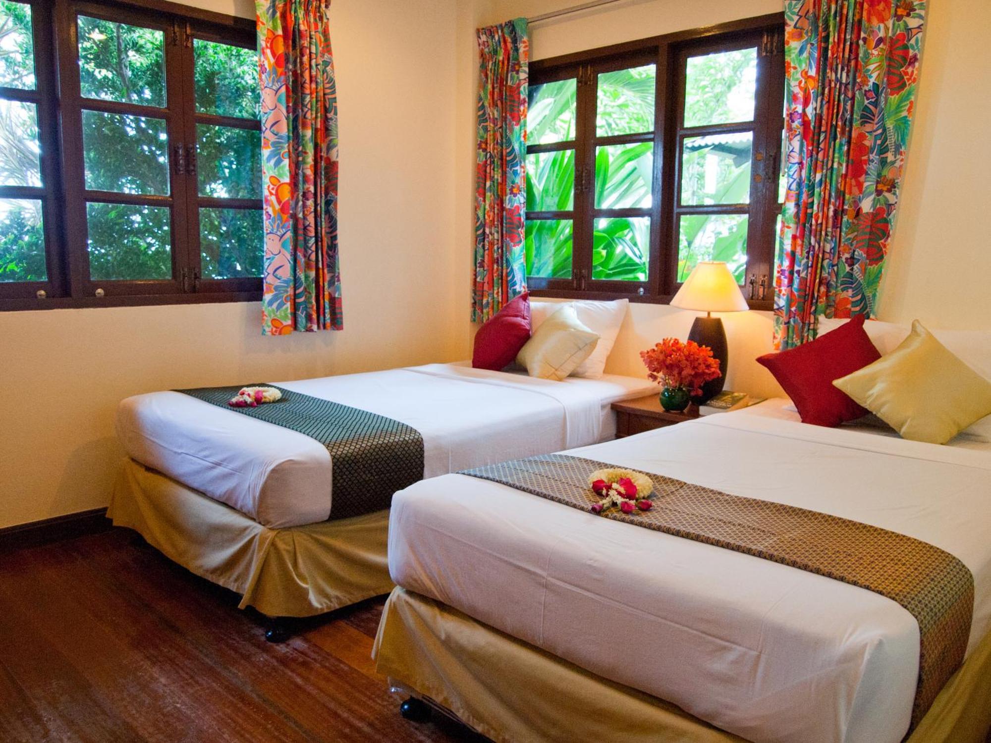 Baan Klang Aow Beach Resort Ban Krut  Eksteriør billede