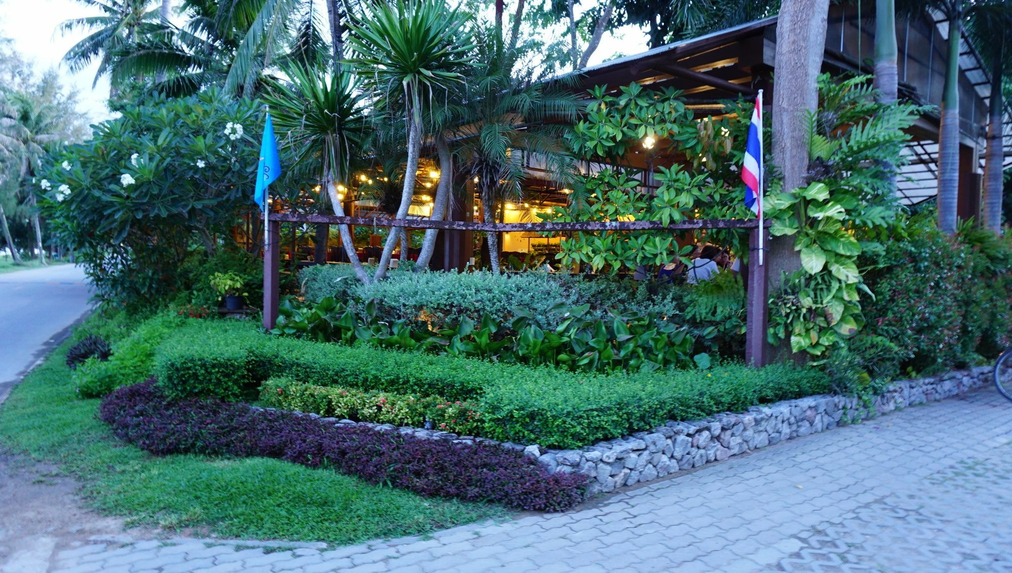 Baan Klang Aow Beach Resort Ban Krut  Eksteriør billede